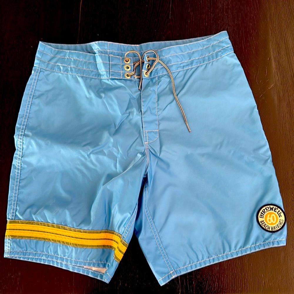 Men’s Birdwell Beach Britches, size 34, excellent condition.
